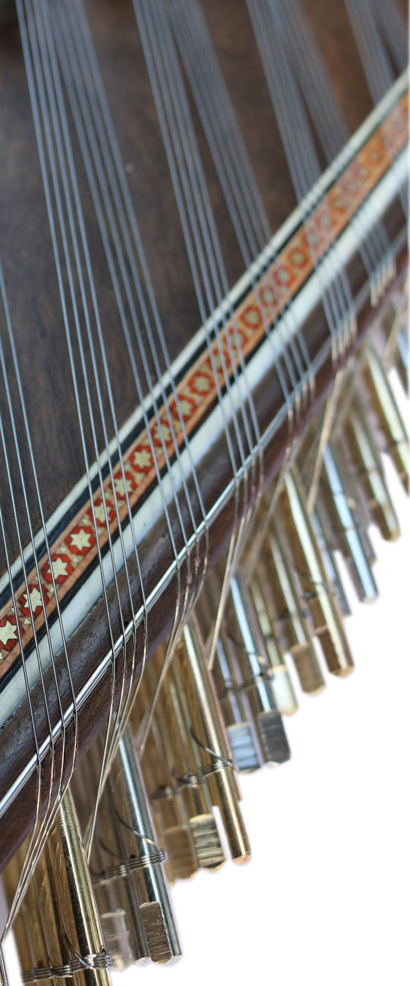 Sadeghi santoor SAS-402 with double-sided steel strings