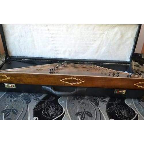 Persian santoor by Sadeghi with hard case package