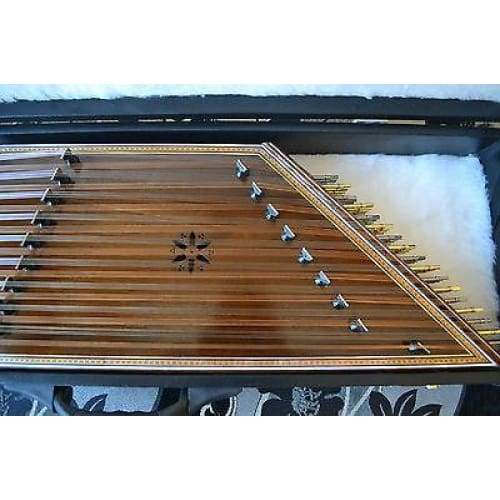 Sadeghi santoor luthier instrument with case bundle